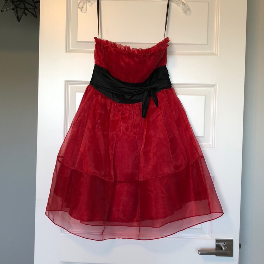 Betsey Johnson Red & Black Organza Strapless Dress